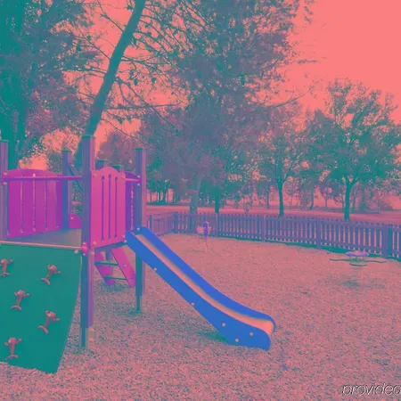 As فندق 3*